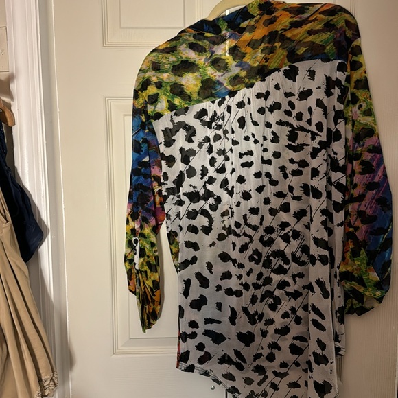 Lynn Ritchie button down blouse - Picture 4 of 4